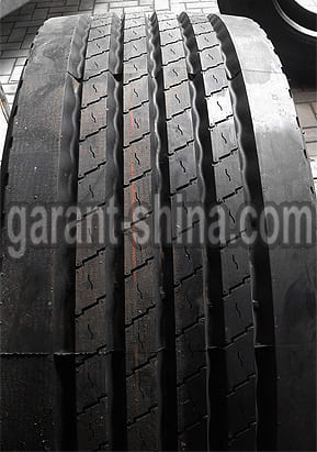 Deestone SW413 (руль/прицеп) 385/65 R22.5 160K(158L) 18PR - Фото протектора вблизи